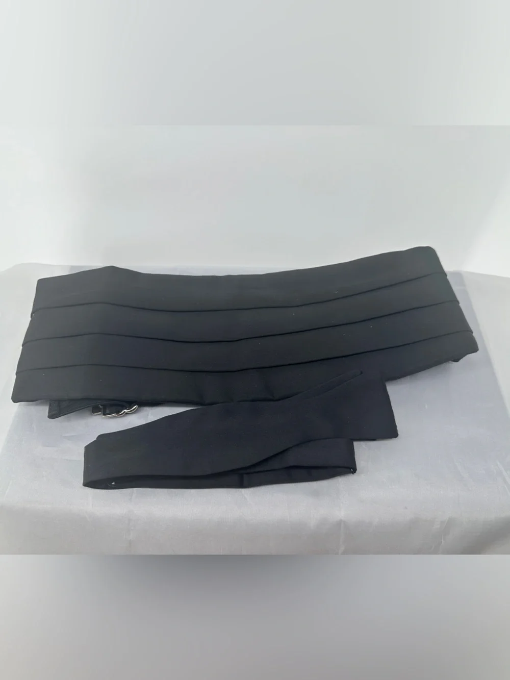 Black silk cummerbund and bowtie set
